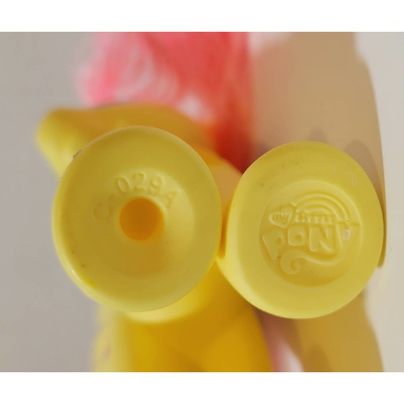 My Little Pony Fluttershy G4 Gen 4 2010 6" Brushable C029A MLP Pink Yellow - Picture 6 of 10